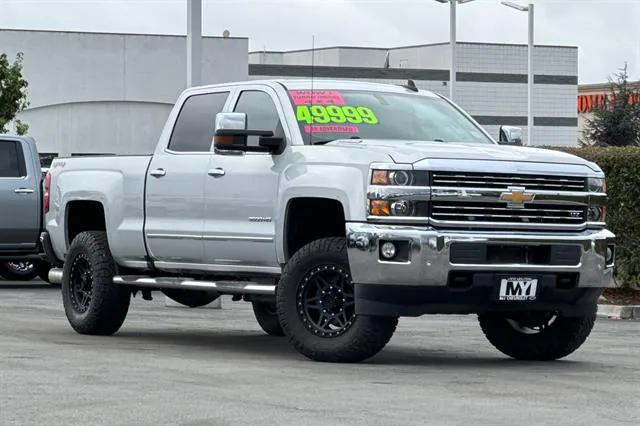 2016 Chevrolet Silverado 3500HD LTZ 2016 Chevrolet Silverado 3500HD LTZ