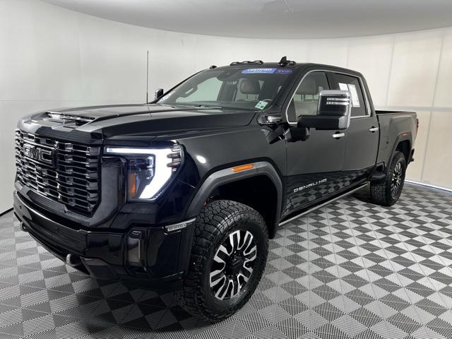 2024 GMC Sierra 2500HD 4WD Crew Cab Standard Bed Denali Ultimate
