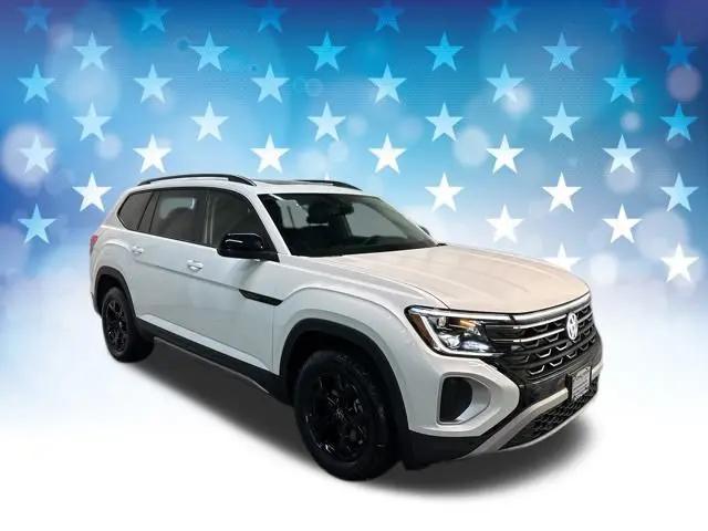 2026 Volkswagen Atlas Peak Edition