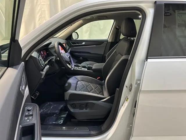 2026 Volkswagen Atlas Peak Edition