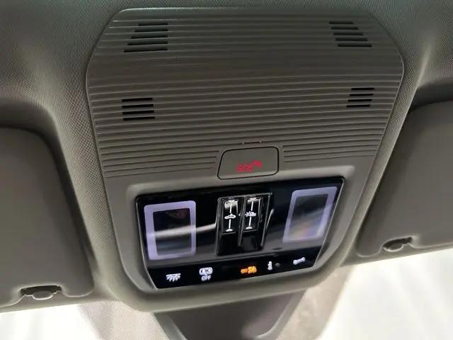 2026 Volkswagen Atlas Peak Edition