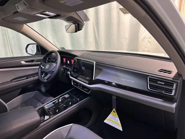 2026 Volkswagen Atlas Peak Edition