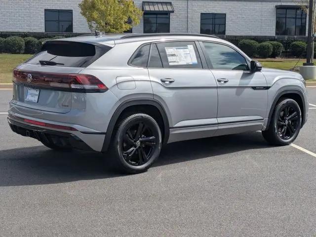 2026 Volkswagen Atlas Cross Sport SEL R-Line Black