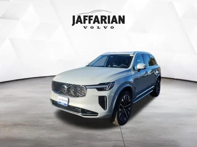 2026 Volvo XC90 Ultra, B6 AWD Gas (mild hybrid), Gasoline, Bright, 7 Seats