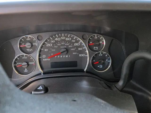 2024 Chevrolet Express Cutaway Work Van