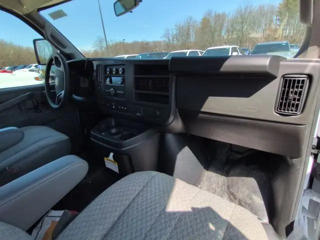 2024 Chevrolet Express Cutaway Work Van