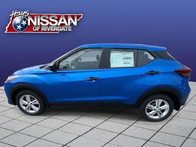 2025 Nissan Kicks S