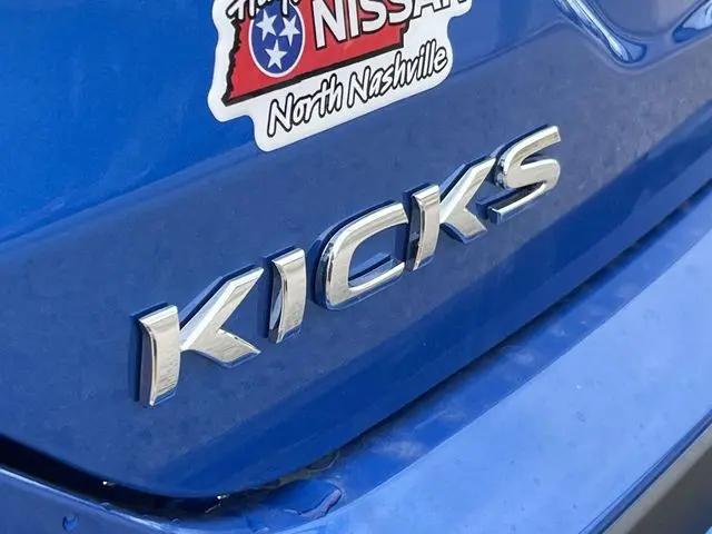 2025 Nissan Kicks S