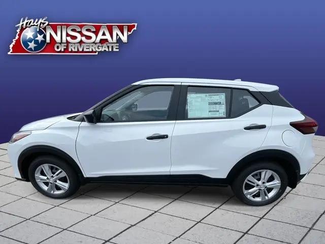 2025 Nissan Kicks S