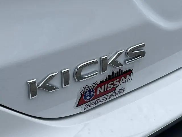 2025 Nissan Kicks S