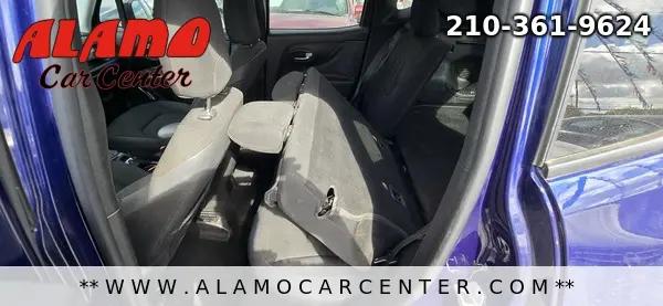 2017 Jeep Renegade Altitude FWD