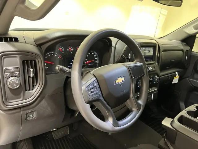 2026 Chevrolet Silverado 1500 2WD Crew Cab Short Bed Custom