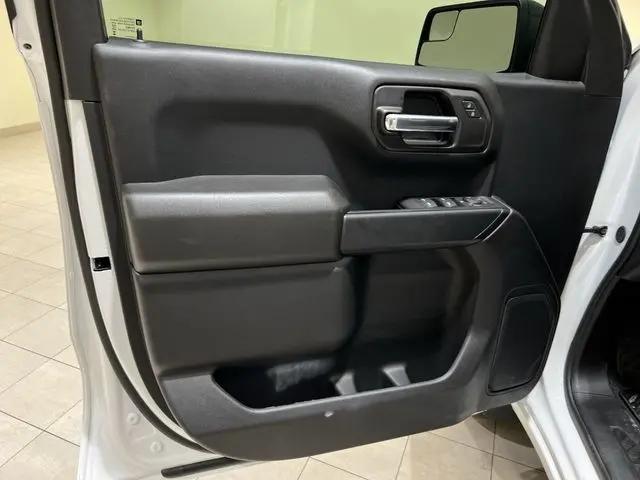 2026 Chevrolet Silverado 1500 2WD Crew Cab Short Bed Custom