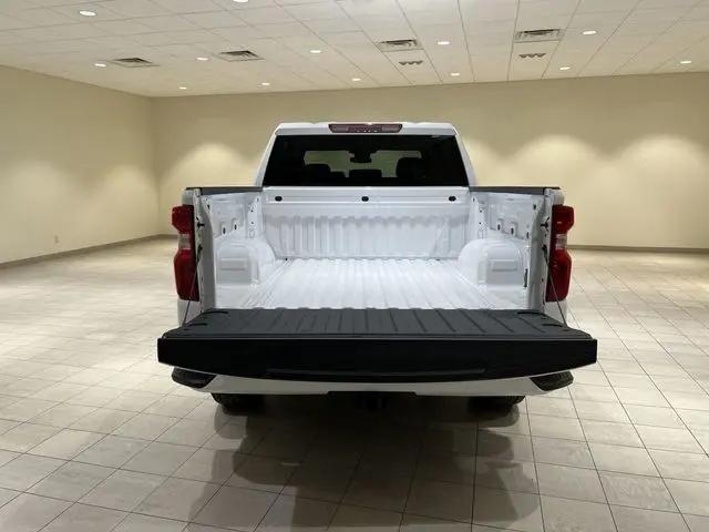 2026 Chevrolet Silverado 1500 2WD Crew Cab Short Bed Custom
