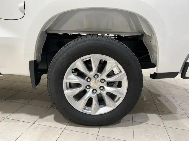 2026 Chevrolet Silverado 1500 2WD Crew Cab Short Bed Custom