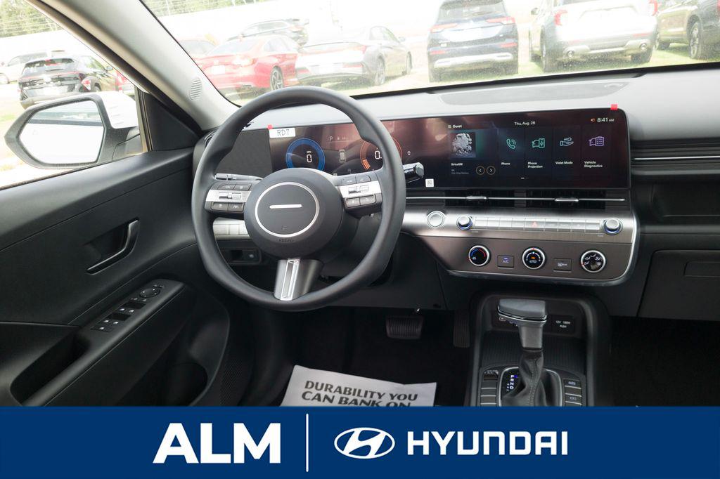 2026 Hyundai Kona SE photo 12