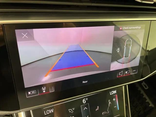 2023 Audi Q8 Premium 55 TFSI quattro Tiptronic