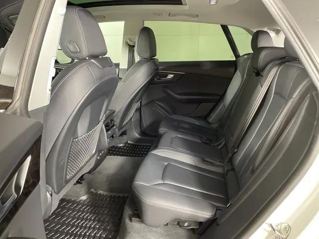 2023 Audi Q8 Premium 55 TFSI quattro Tiptronic