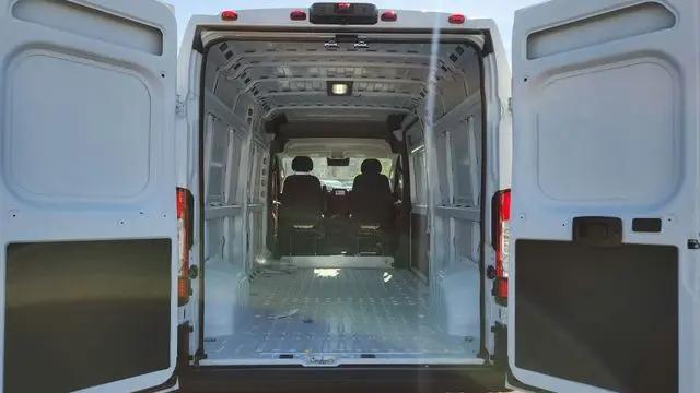 2025 Ram ProMaster 2500 Cargo Van Tradesman High Roof 159" WB w/Pass Seat