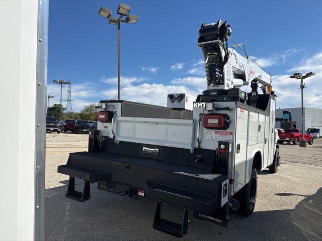 2024 Chevrolet Silverado 6500HD 1WT