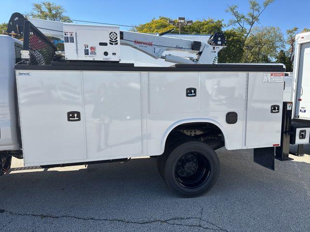 2024 Chevrolet Silverado 6500HD 1WT