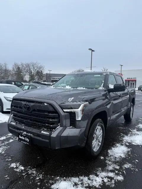2026 Toyota Tundra SR5 CrewMax 5.5' Bed