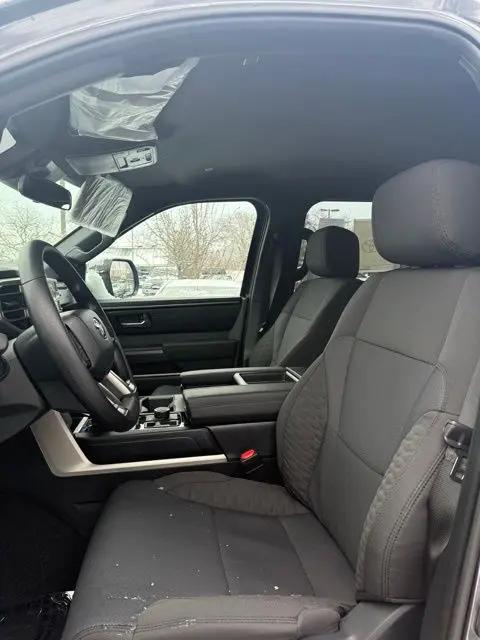2026 Toyota Tundra SR5 CrewMax 5.5' Bed