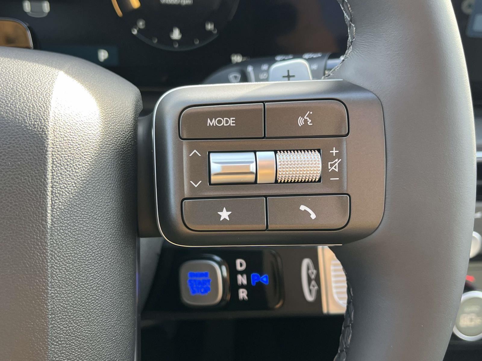 2026 Hyundai Palisade Limited - Photo 23