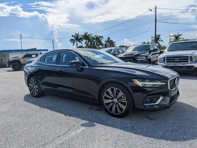 2022 Volvo S60 B5 Inscription