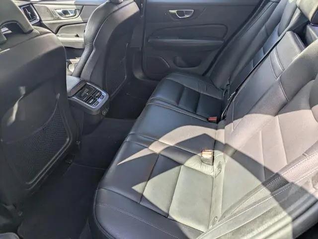 2022 Volvo S60 B5 Inscription