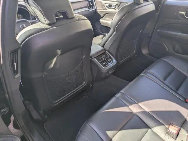 2022 Volvo S60 B5 Inscription