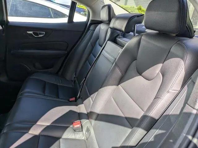 2022 Volvo S60 B5 Inscription