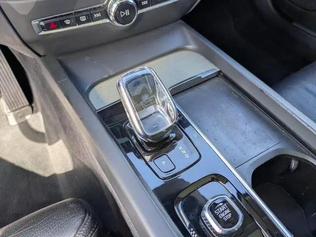 2022 Volvo S60 B5 Inscription