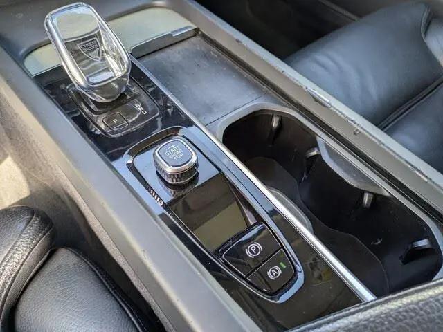 2022 Volvo S60 B5 Inscription