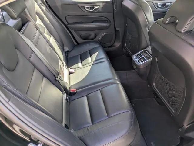 2022 Volvo S60 B5 Inscription