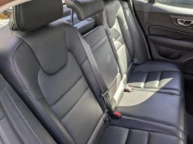 2022 Volvo S60 B5 Inscription