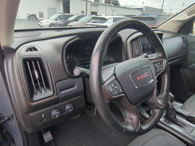 2022 GMC Canyon 4WD Crew Cab Short Box AT4 - Cloth