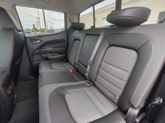 2022 GMC Canyon 4WD Crew Cab Short Box AT4 - Cloth