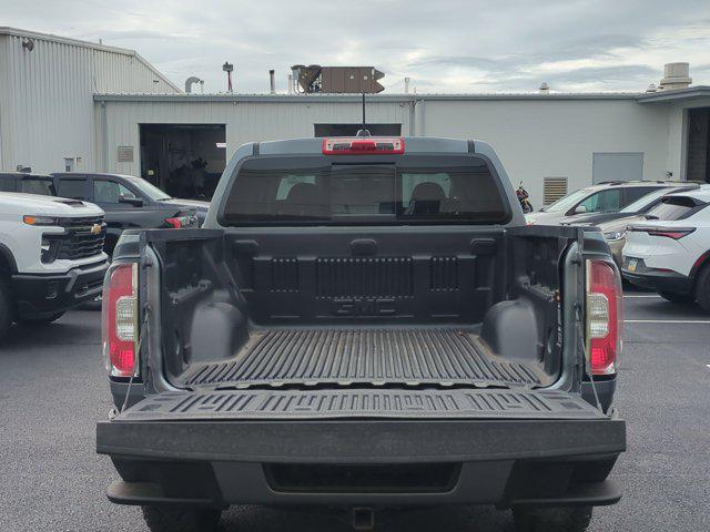 2022 GMC Canyon 4WD Crew Cab Short Box AT4 - Cloth