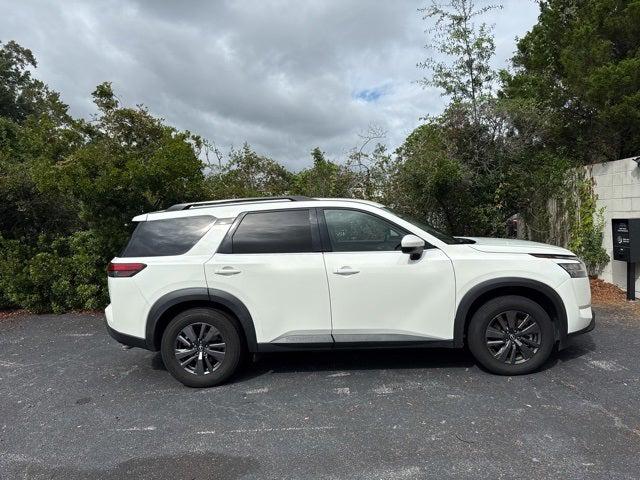 2022 Nissan Pathfinder SV 2WD