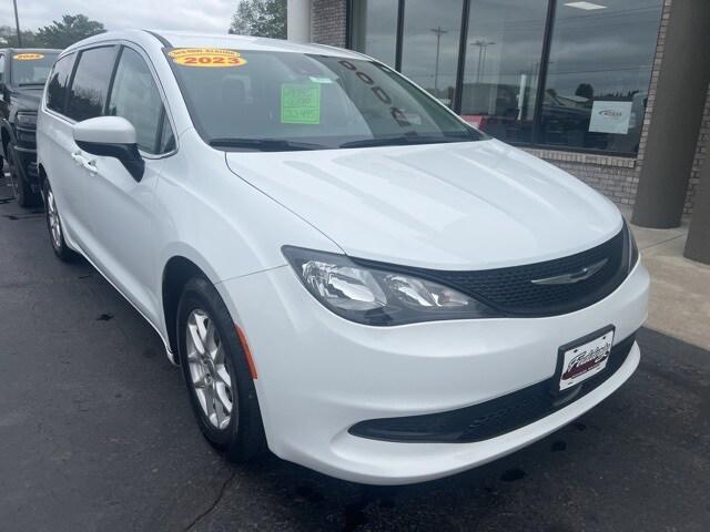 2023 Chrysler Voyager LX 2023 Chrysler Voyager LX