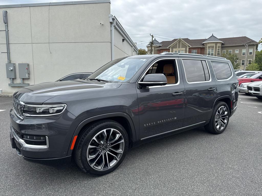 /2022 Jeep Grand-Wagoneer