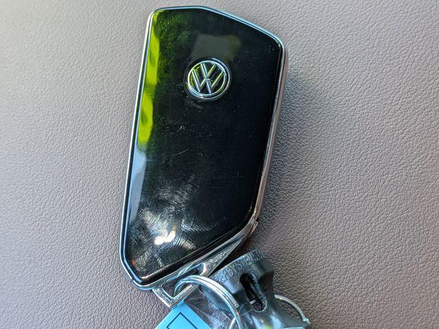 2025 Volkswagen ID.4 Pro