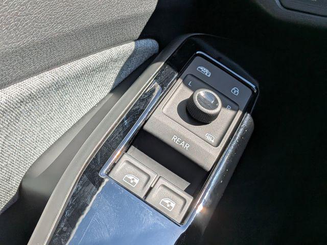 2025 Volkswagen ID.4 AWD Pro