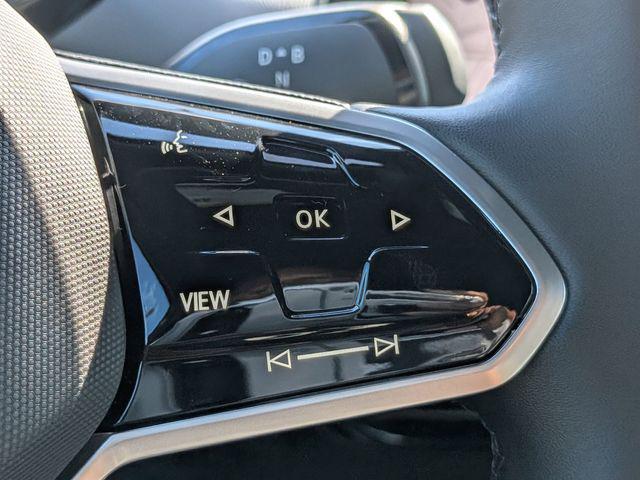 2025 Volkswagen ID.4 AWD Pro