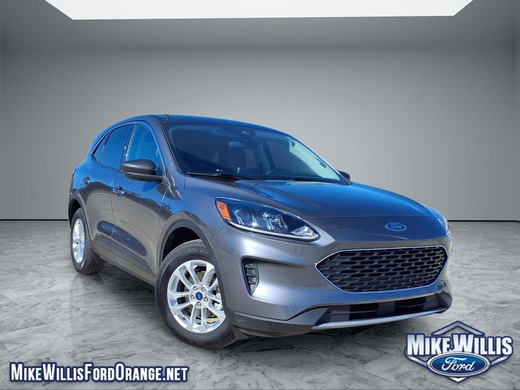 2022 Ford Escape SE FWD