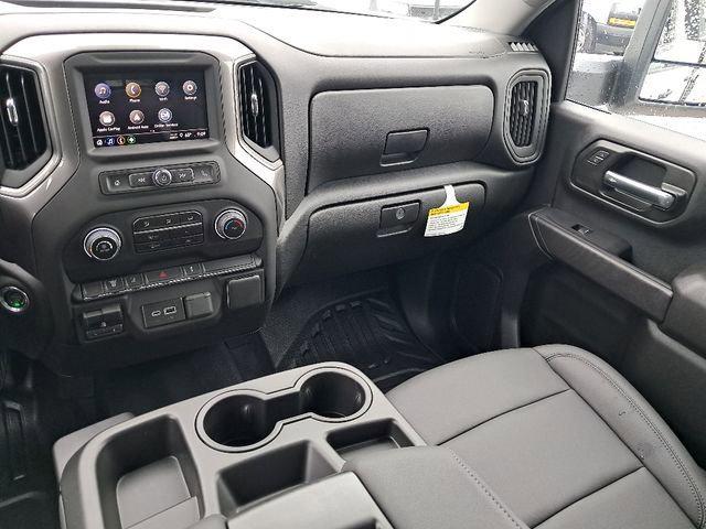 2025 Chevrolet Silverado 3500HD 4WD Double Cab Long Bed Work Truck