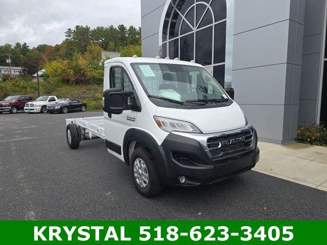 2025 RAM ProMaster 3500 Cutaway Low Roof