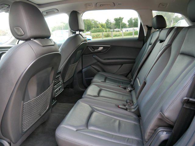 2022 Audi Q7 Premium Plus 55 TFSI quattro Tiptronic