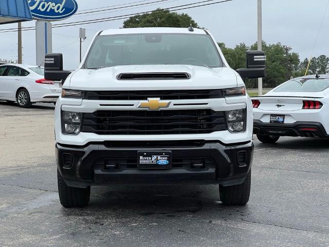 2024 Chevrolet Silverado 2500HD 4WD Crew Cab Standard Bed Custom